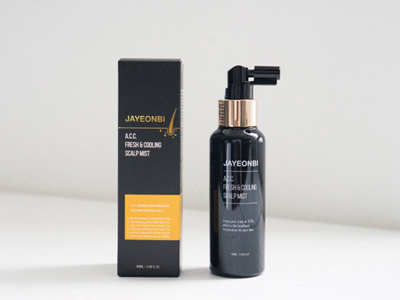 Minimal skincare packaging